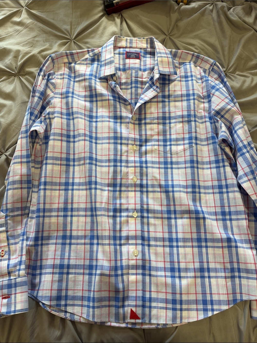 Untuckit wrinkle free